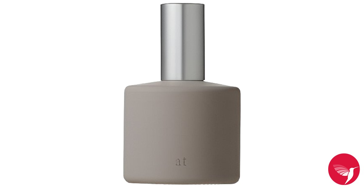 at (gravity at midnight) Osaji perfume - a new fragrance for women