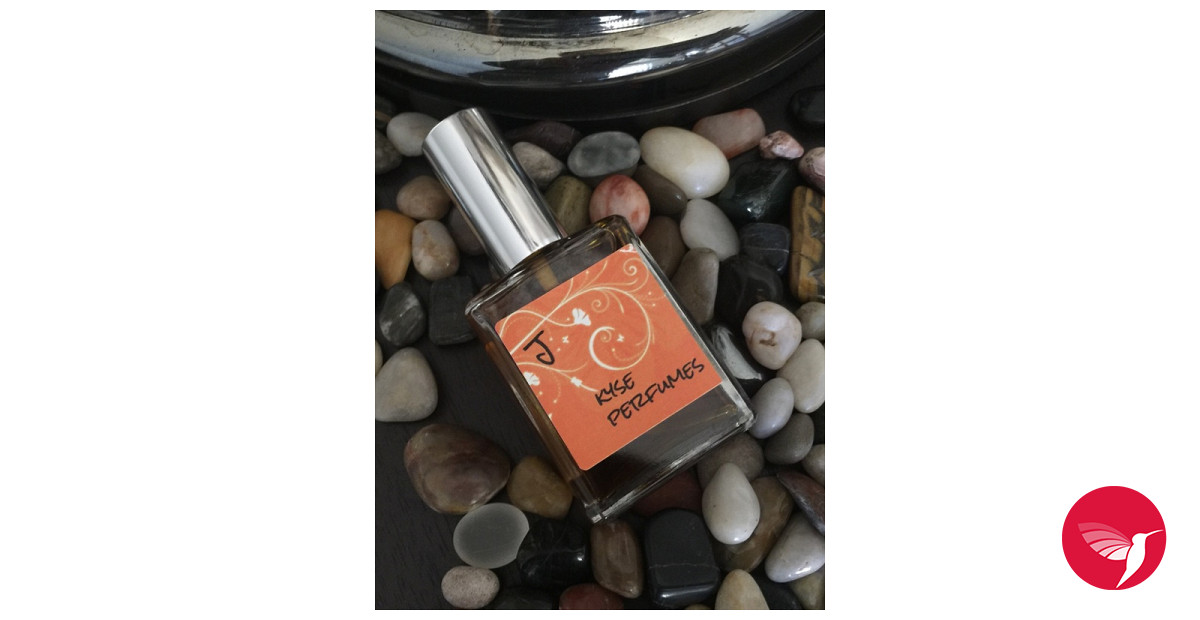 Fragrantica image 3