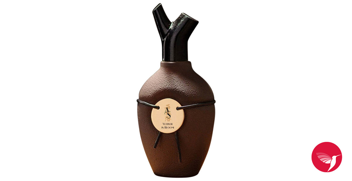 Vetiver in Bloom Scents of Wood perfume - a fragrance for women