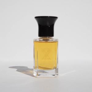 Monte Kush Extra Virgo perfume - a fragrance for women and men