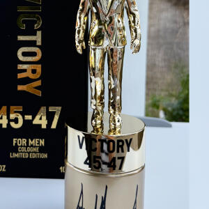 WINNER - WINNERGRANCE WINNER パフューム Victory 45-47 President Trump cologne - a new fragrance for