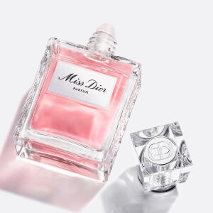 Miss Dior Parfum Roller-Pearl Dior 香水- 一款2026年新的女用香水