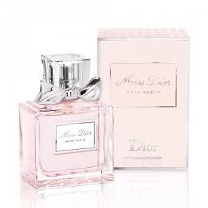 Dior De Toilette perfume - a fragrance for women 2013