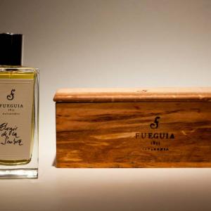 Elogio de la Sombra Fueguia 1833 perfume - a fragrance for women and men  2010