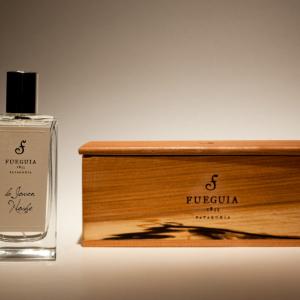 La Joven Noche Fueguia 1833 perfume - a fragrance for women and men 2013
