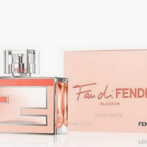 gasformig Se tilbage Et centralt værktøj, der spiller en vigtig rolle Fan di Fendi Blossom Fendi perfume - a fragrance for women 2014