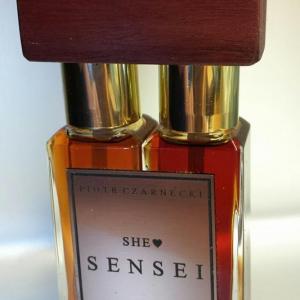 She Shihan She Sensei Piotr Czarnecki Perfumy To Perfumy Dla Kobiet 2014