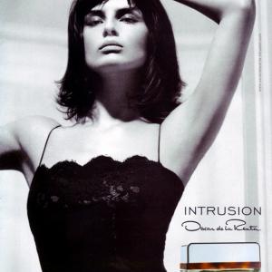 Intrusion Oscar de la Renta perfume - a fragrance for women 2002