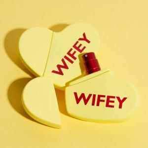 kim kardashian wifey perfume