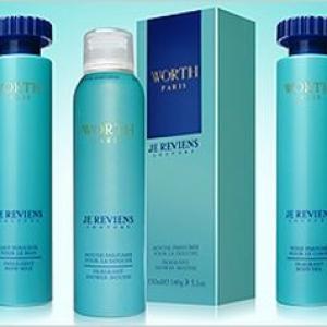 worth perfume blue bottle