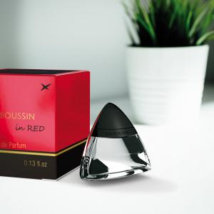perfume mauboussin pyramid