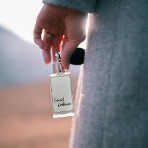 Secret Embrace Embrace Perfume perfume - a fragrance for women and men 2018