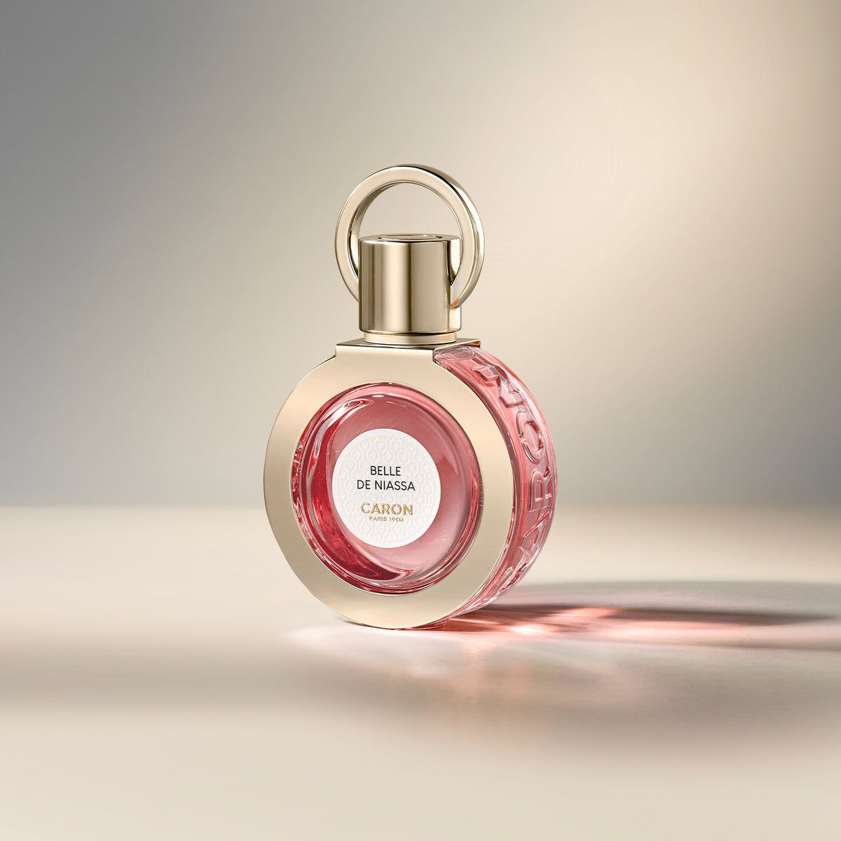 Belle de Niassa Caron perfume - a new fragrance for women 2023