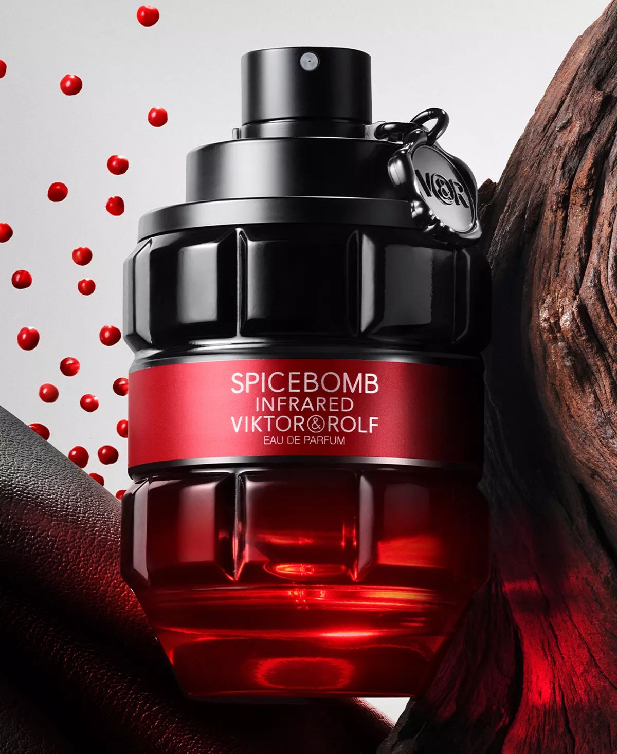 Spicebomb Infrared Eau de Parfum Viktor&Rolf cologne - a new fragrance ...