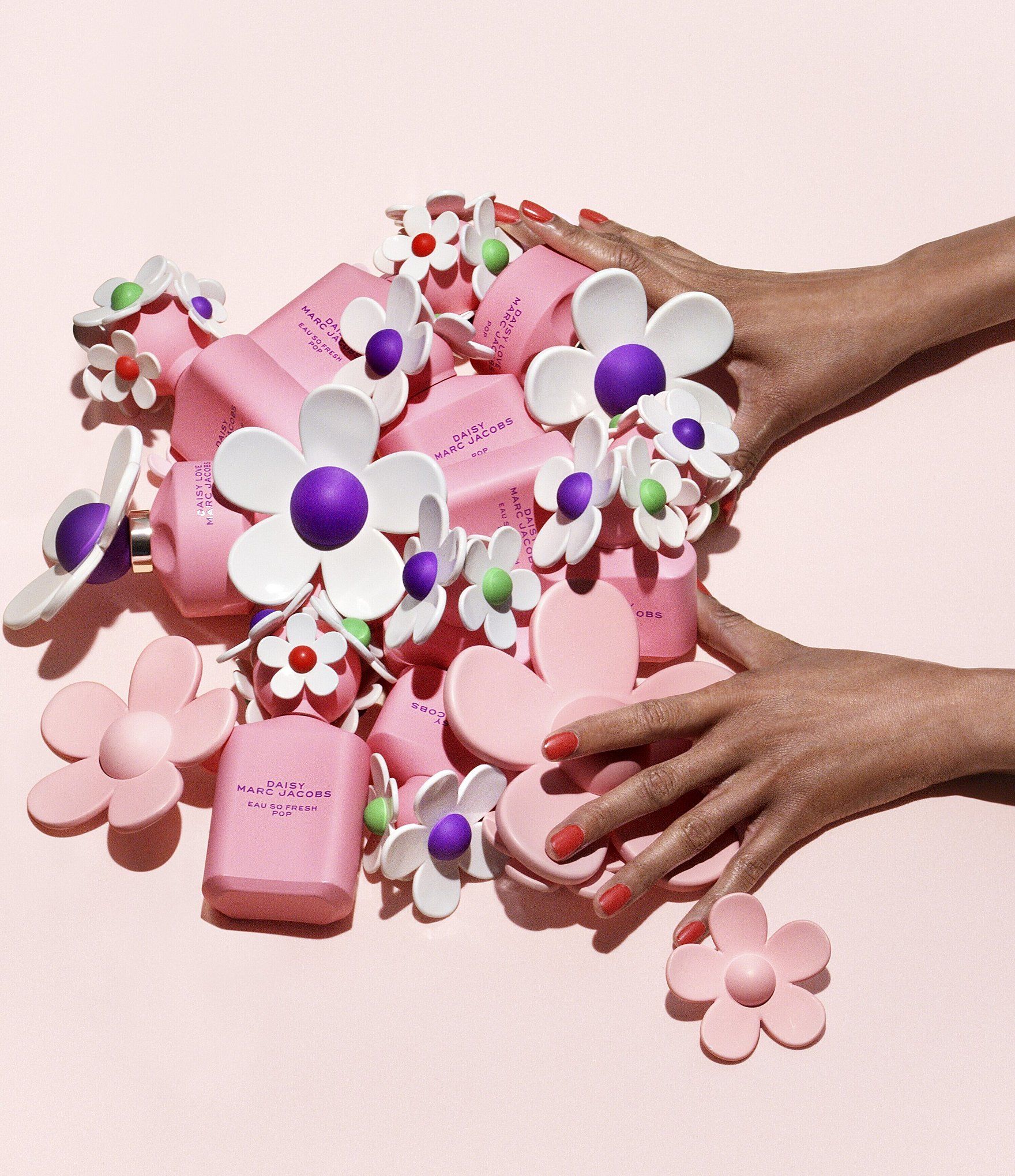 Daisy Pop Marc Jacobs perfume a new fragrance for women 2023