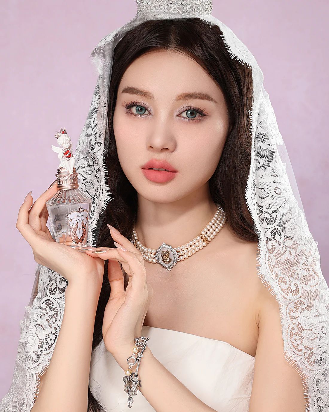 Choir Girl Flower Knows Parfum - ein neues Parfum für Frauen 2024