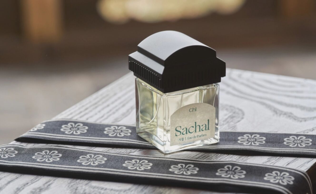 香水(女性用) Chi Sachal Eau de Parfum 50ml Sachal 사찰 Chwi 취 perfume - a new fragrance for women and