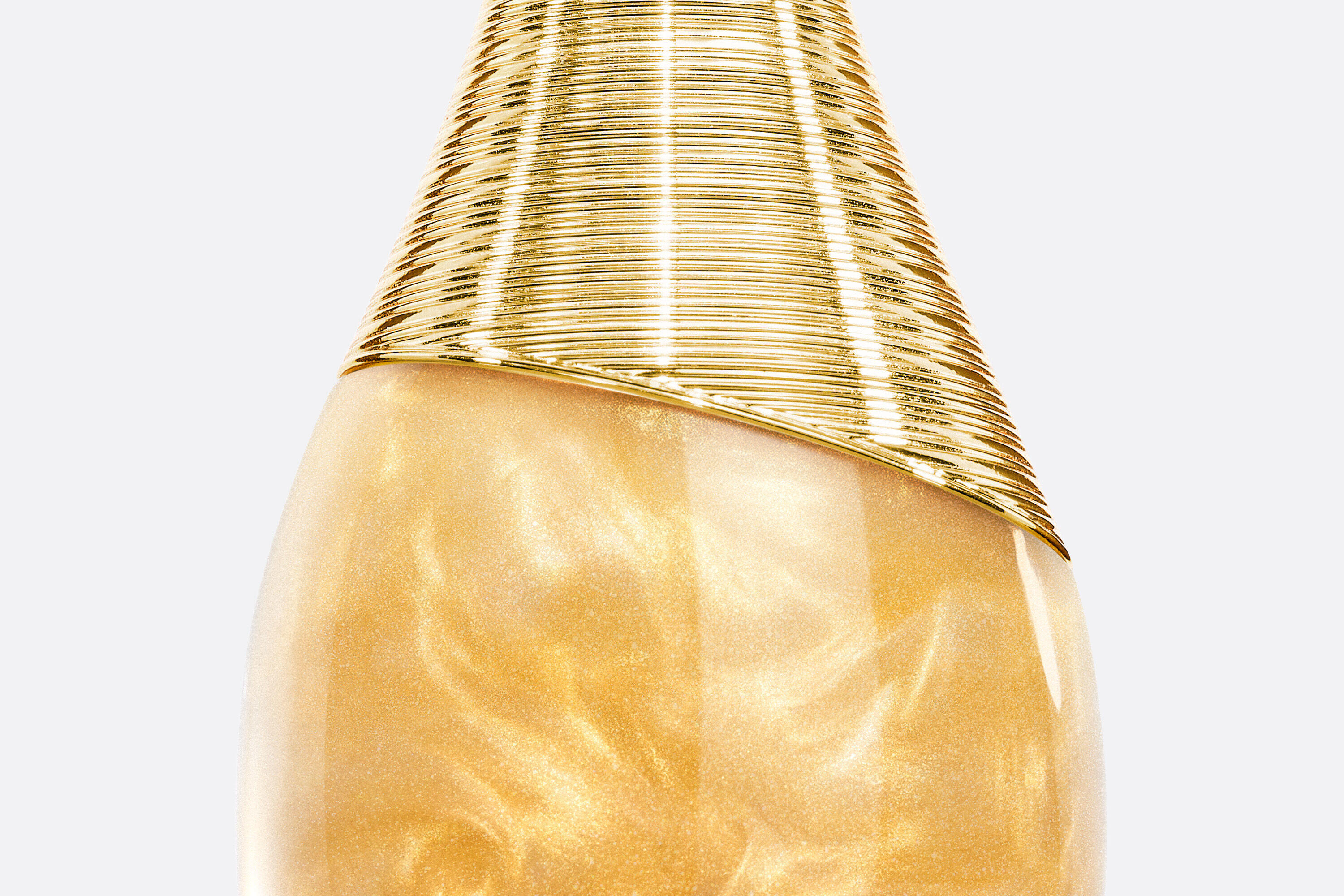J'Adore Shimmering Hair Mist Dior 香水 - 2026年の女性用 新着