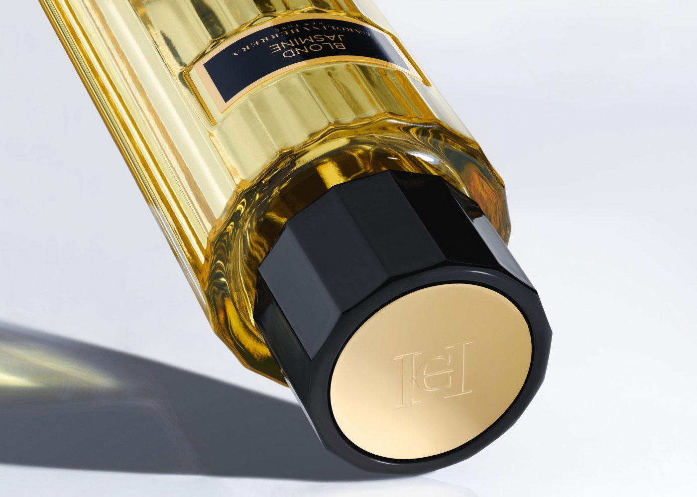 Blond Jasmine Carolina Herrera perfume - a fragrance for women and men 2017