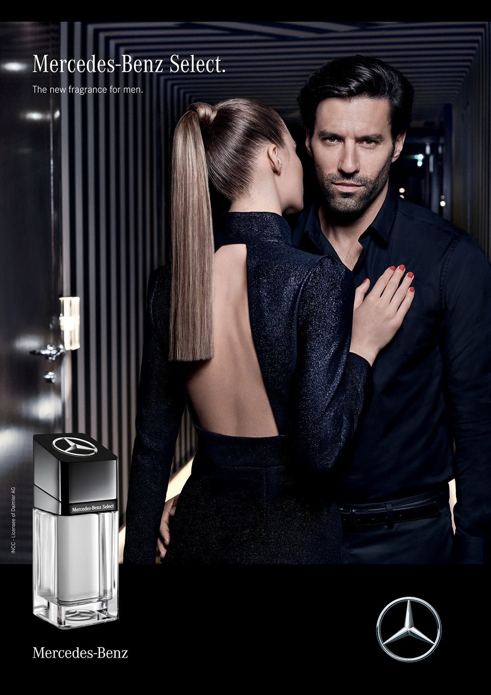 Шлейф духов это. Девушка с парфюмом. Шлейф духов это. Девушка с духами. Шлейф духов это.