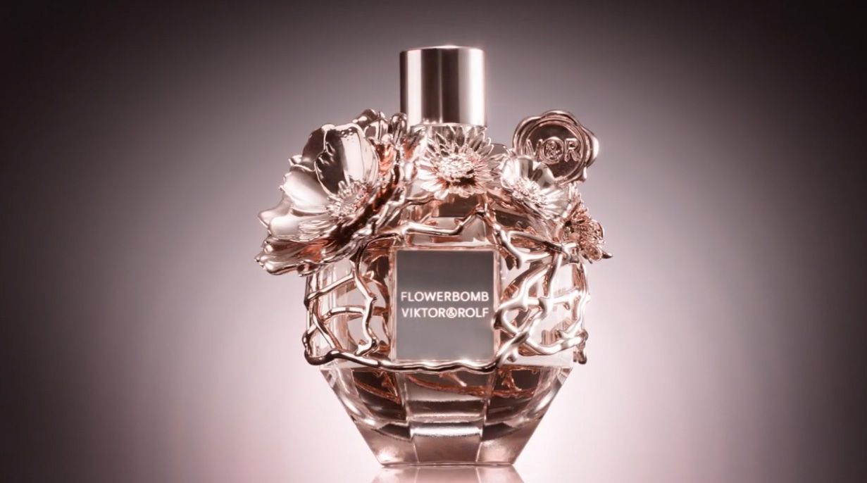 Flowerbomb 15th Anniversary Haute Couture Edition Viktor&Rolf perfume ...