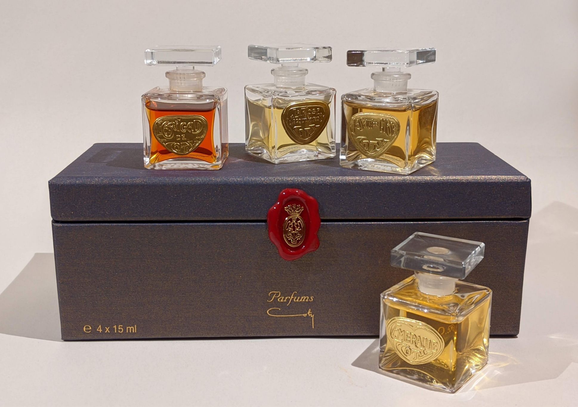 Le Jasmin de Corse Coty perfume - a fragrance for women 2004