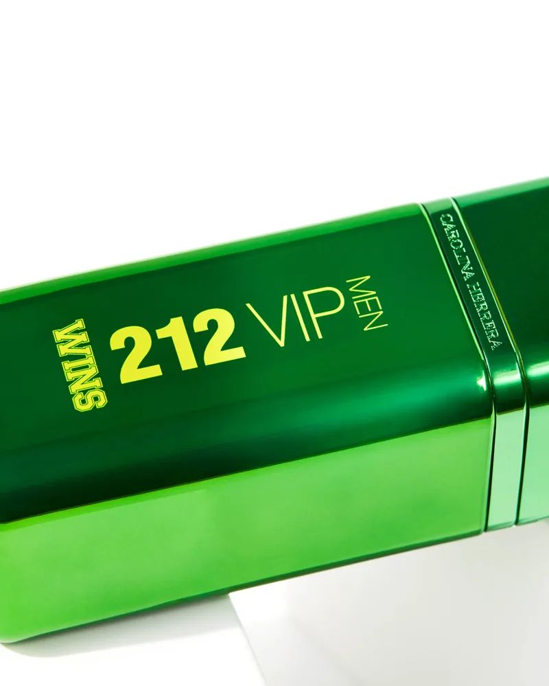 212 VIP Men Wins Carolina Herrera cologne - a fragrance for men 2021
