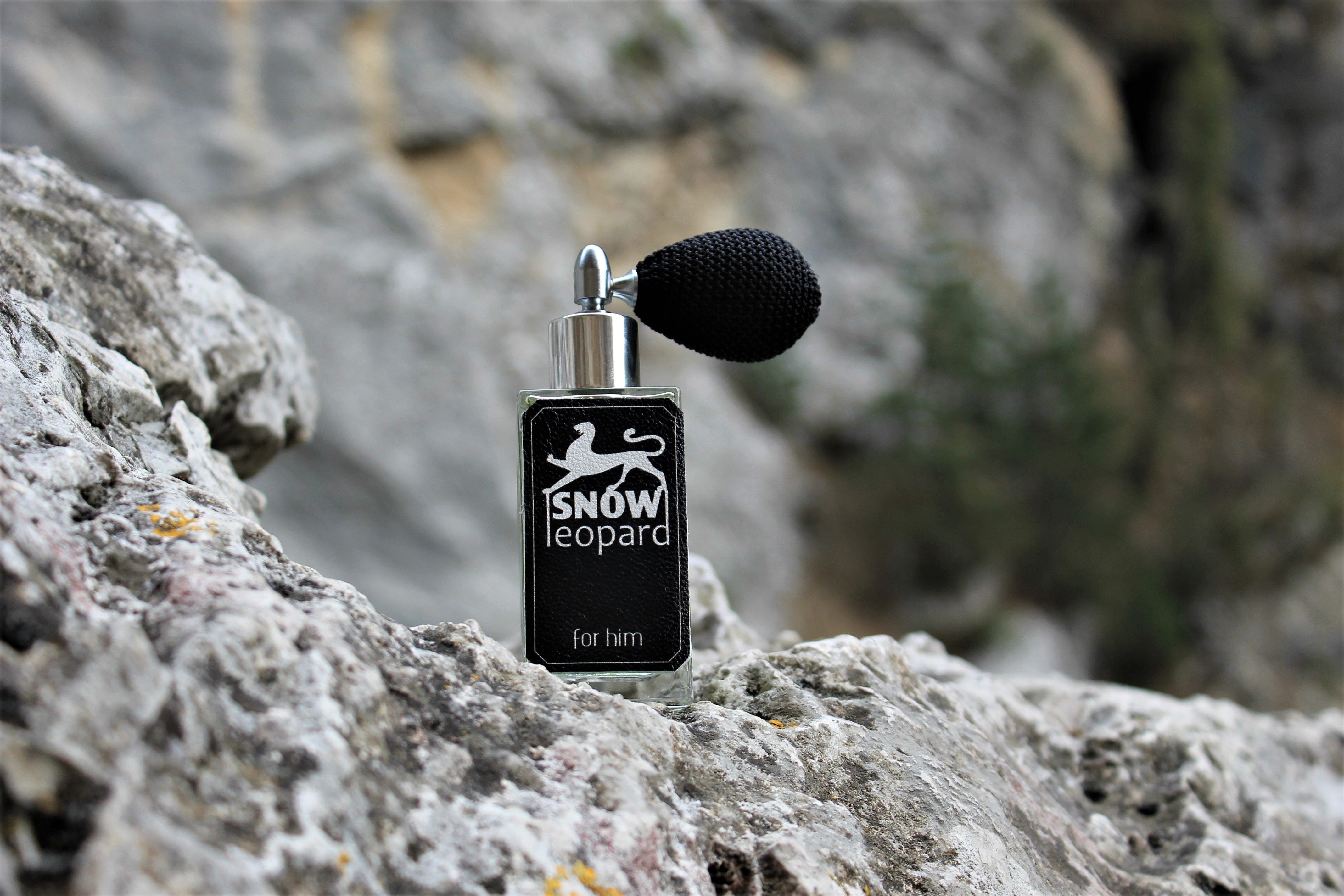 Snow Leopard Embrace Perfume perfume - a fragrance for women and men 2016