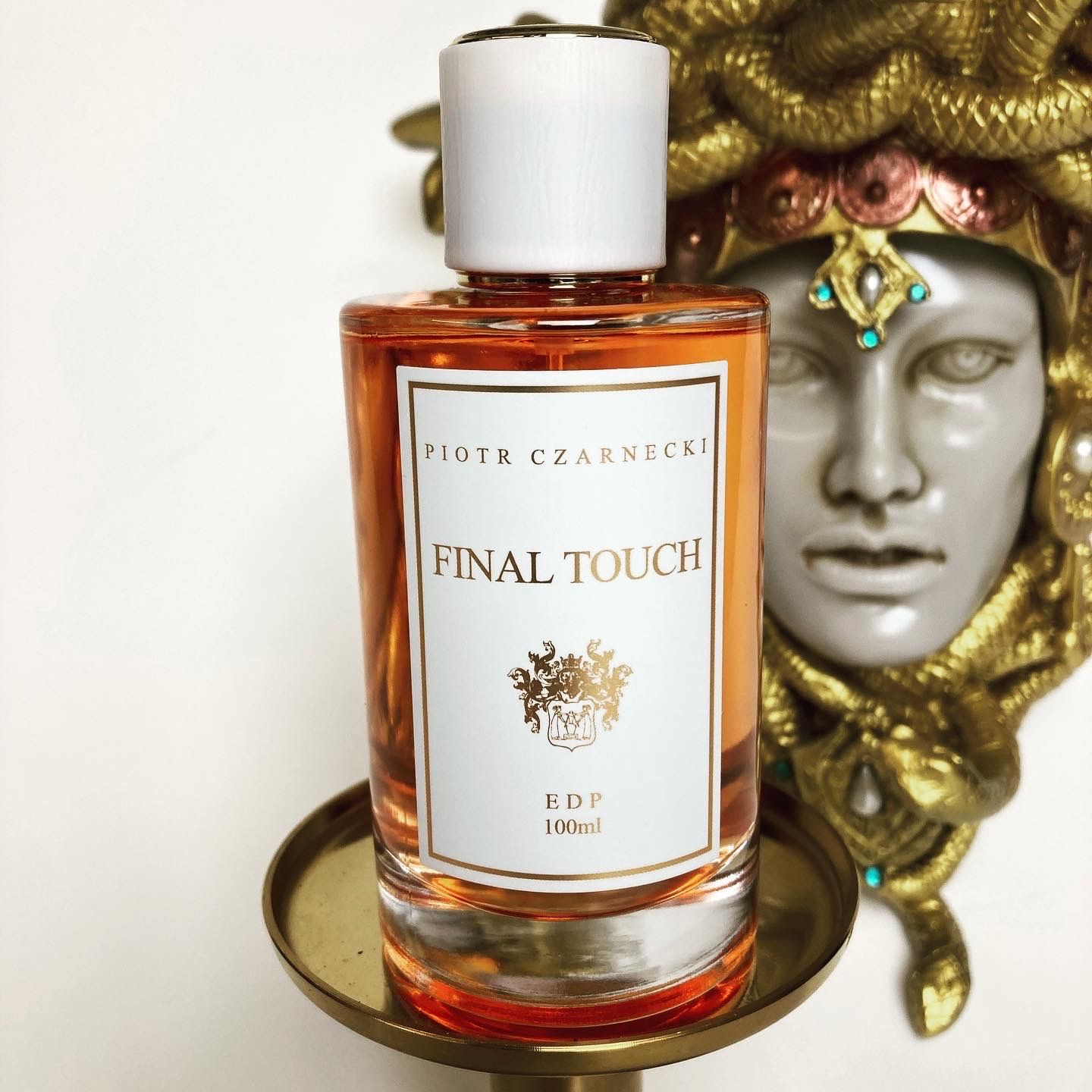 FINAL TOUCH Piotr Czarnecki Perfume A New Fragrance For Women And Men final-touch-piotr-czarnecki-perfume-a-new-fragrance-for-women-and-men