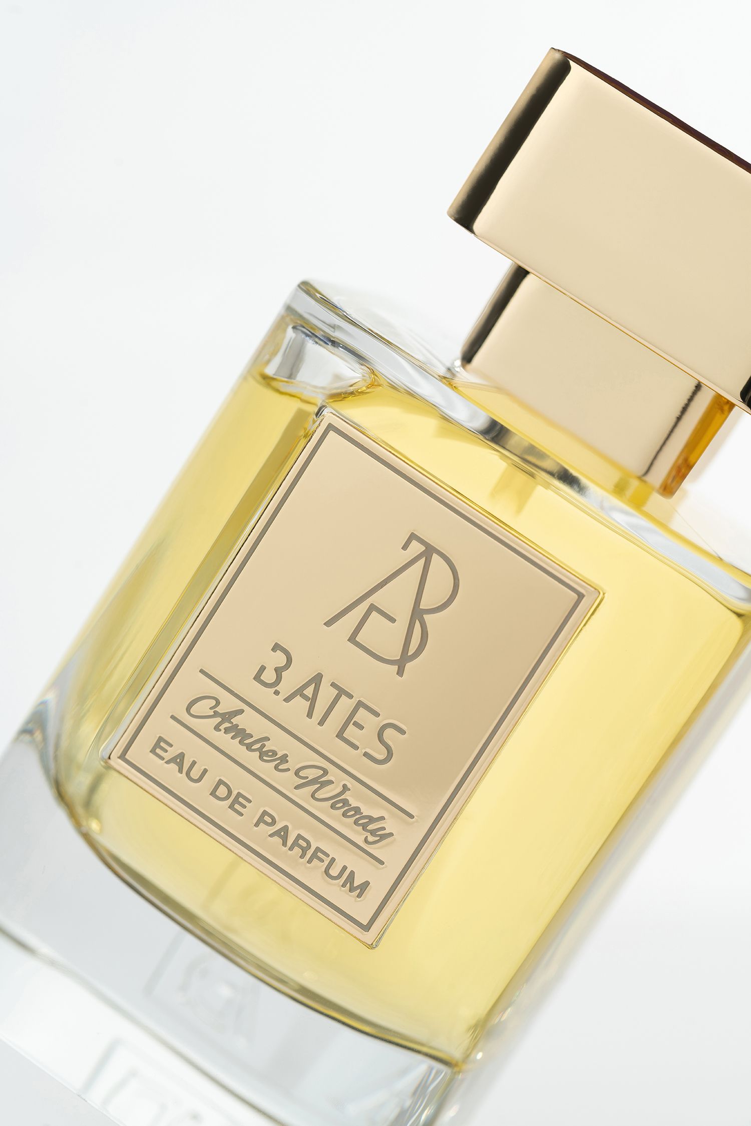 Amber Woody B.ATES Perfume - A New Fragrance For Women And Men 2022