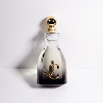 I WANT CHOO FOREVER Jimmy Choo: Fruity Floral Gourmand Scent With a Dark and Mysterious Twist