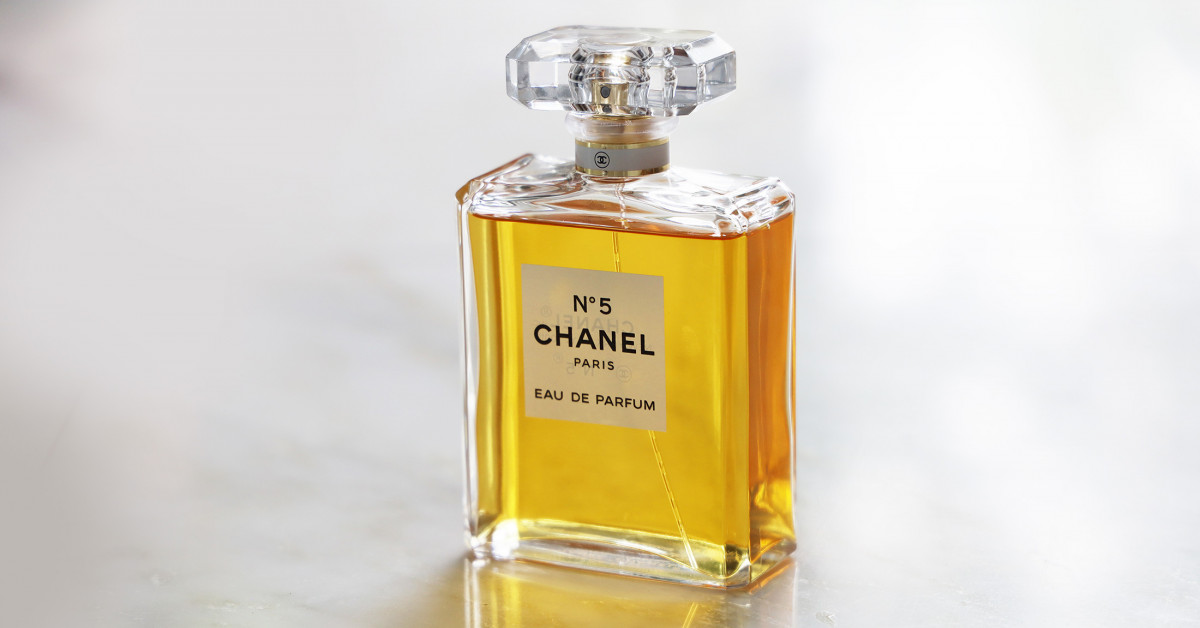 Vintage 90s Chanel No 5 Eau de Parfum 1.2 oz - Spray Perfume - 60%