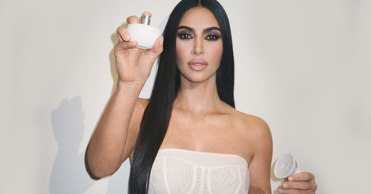Kim Kardashian Relaunches Makeup Line under the SKKN Brand – chaileedo