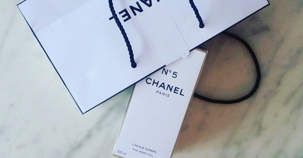 Experiencing Chanel Nº5 The Body Oil ~ Bath & Body