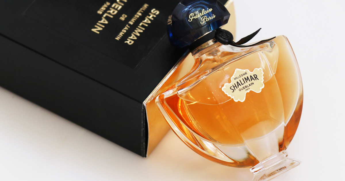 Crítica: Jasmine Millésime de Shalimar ~ Avaliação de Fragrâncias