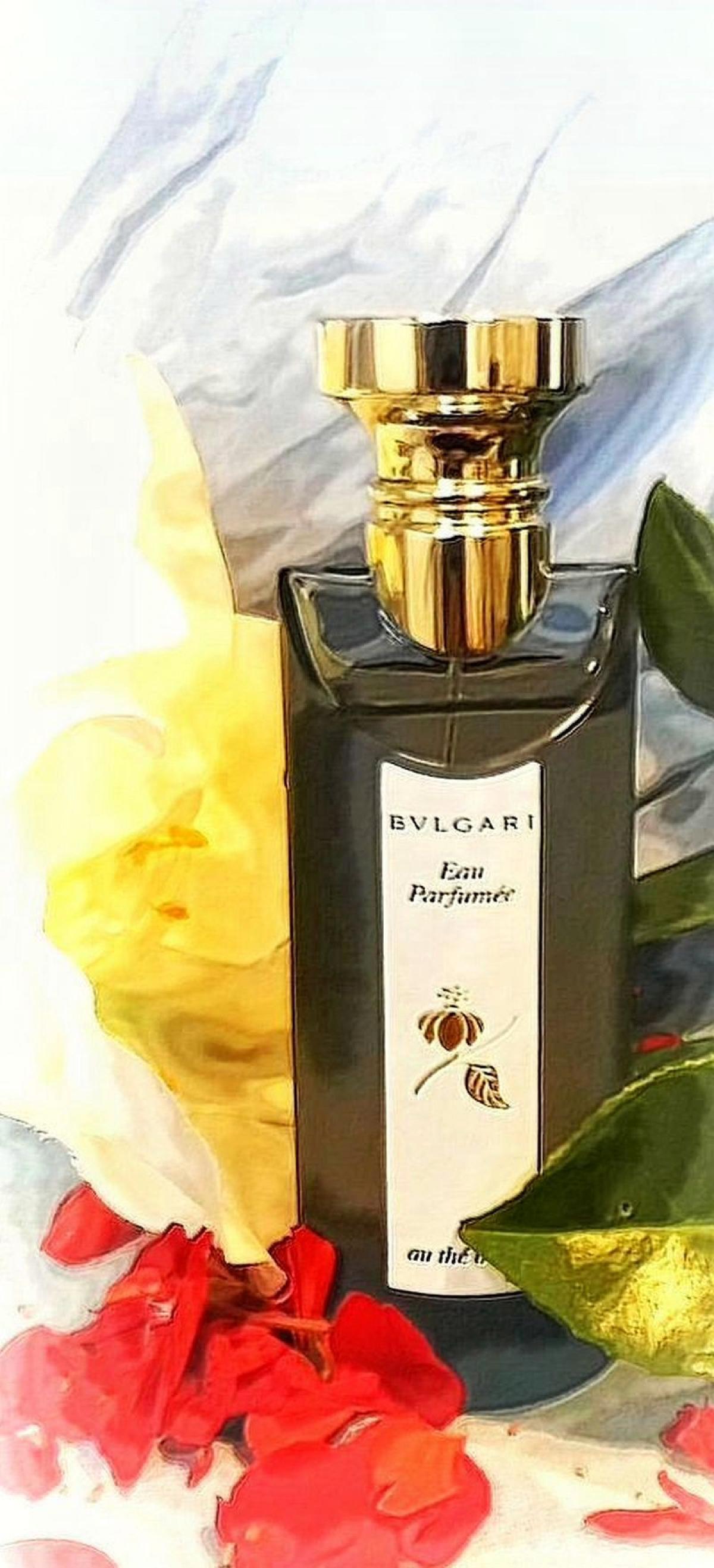 Eau Parfumee au The Bleu Bvlgari perfume - a fragrance for women and