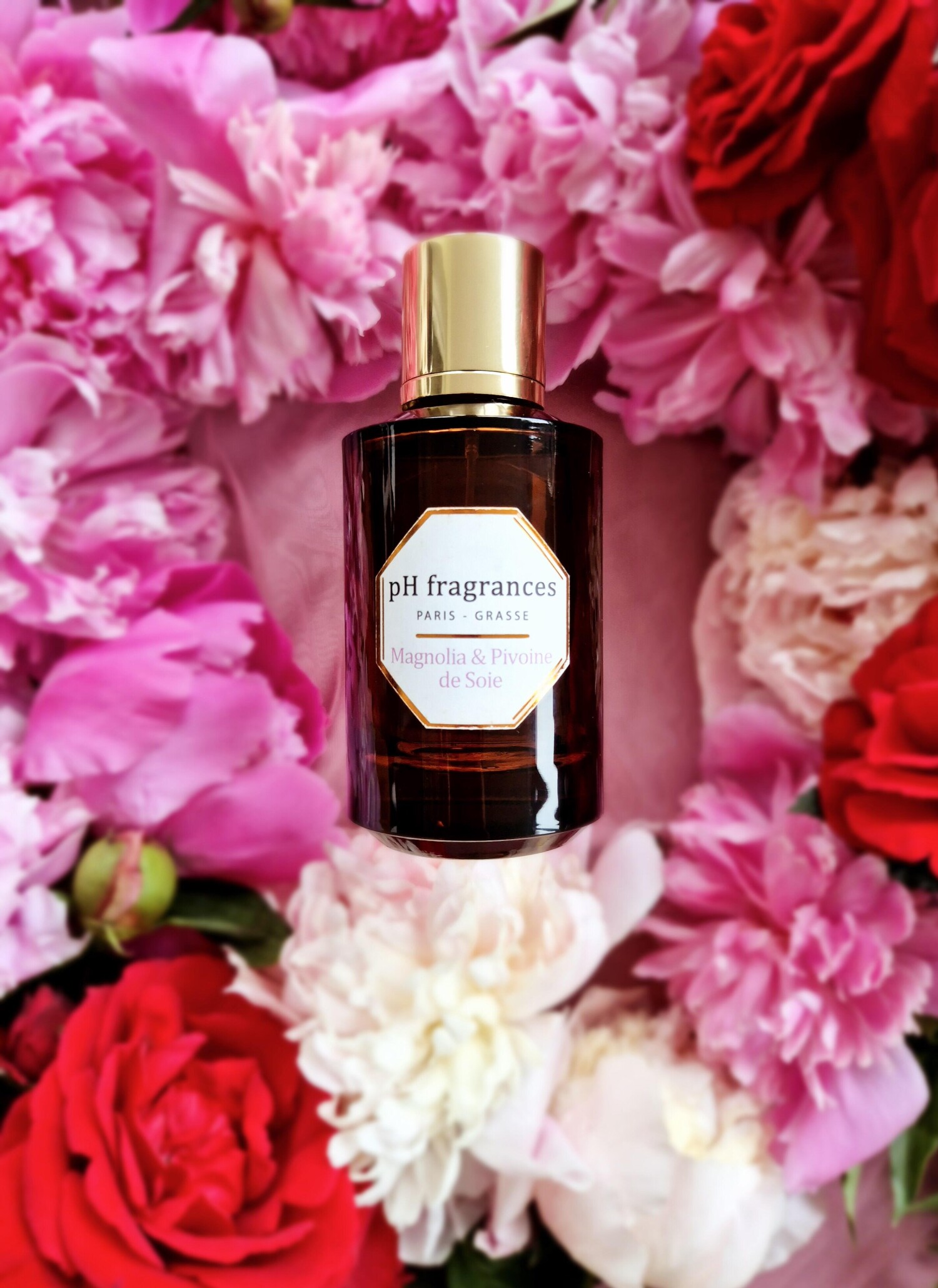 Magnolia & Peony of Silk pH Fragrances 香水 - 2018年のユニセックス
