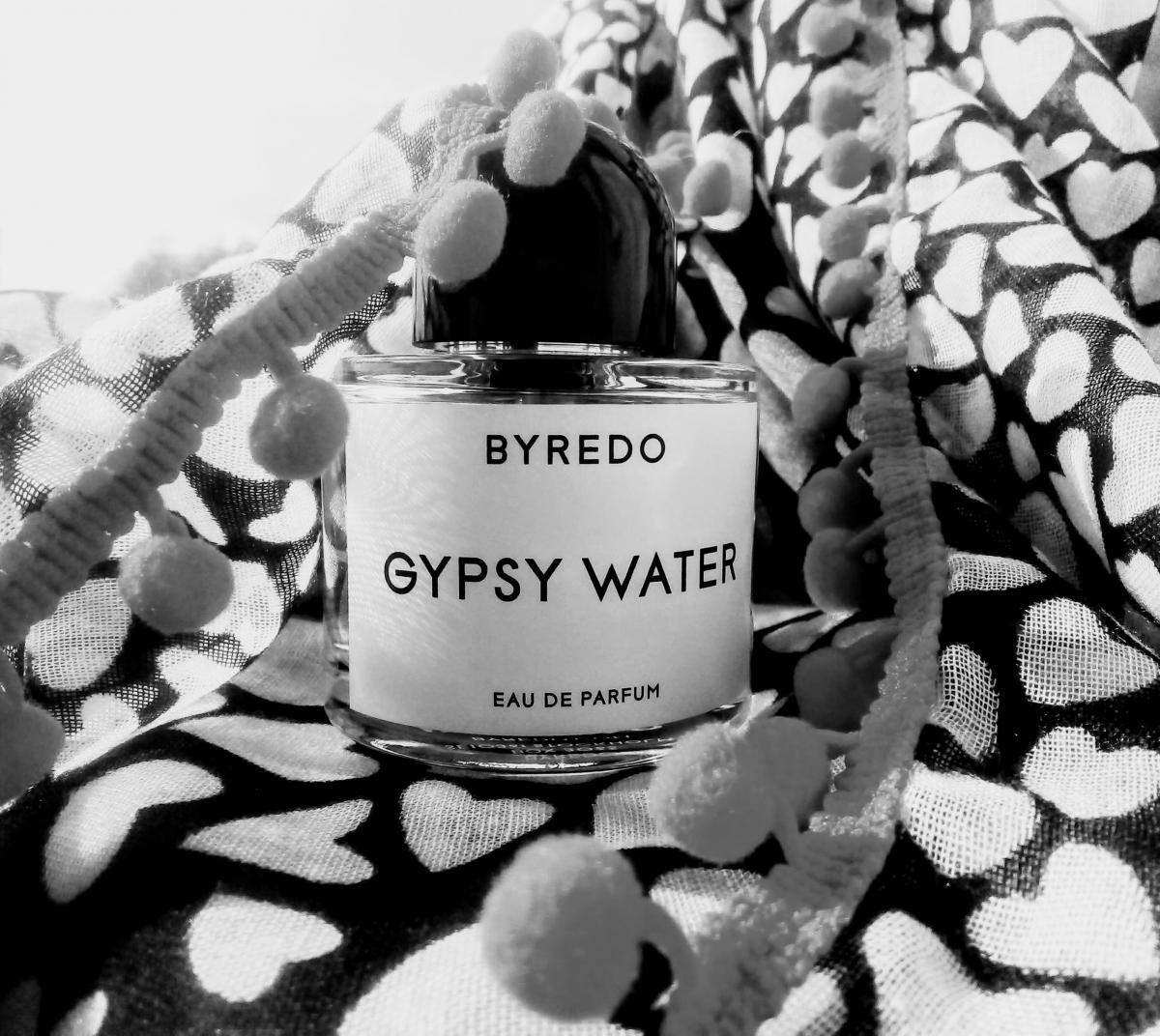 Байредо джипси ватер. Парфюм Byredo Gypsy Water. Byredo Gypsy Water Eau de Parfum. Байредо духи цыганская вода. Парфюмерная вода Byredo Gypsy Water унисекс.