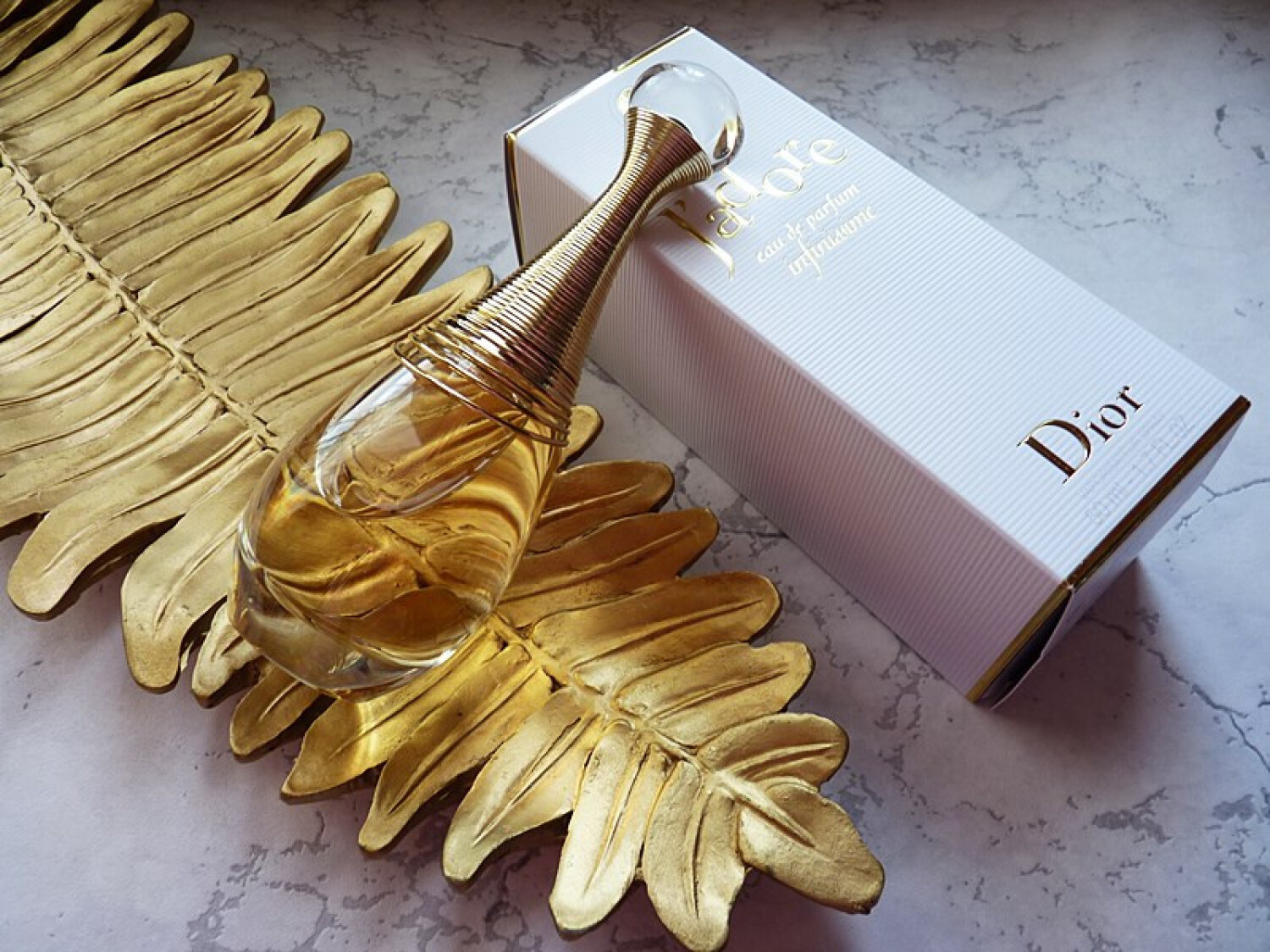 J'Adore Infinissime Dior perfume - a fragrance for women 2020