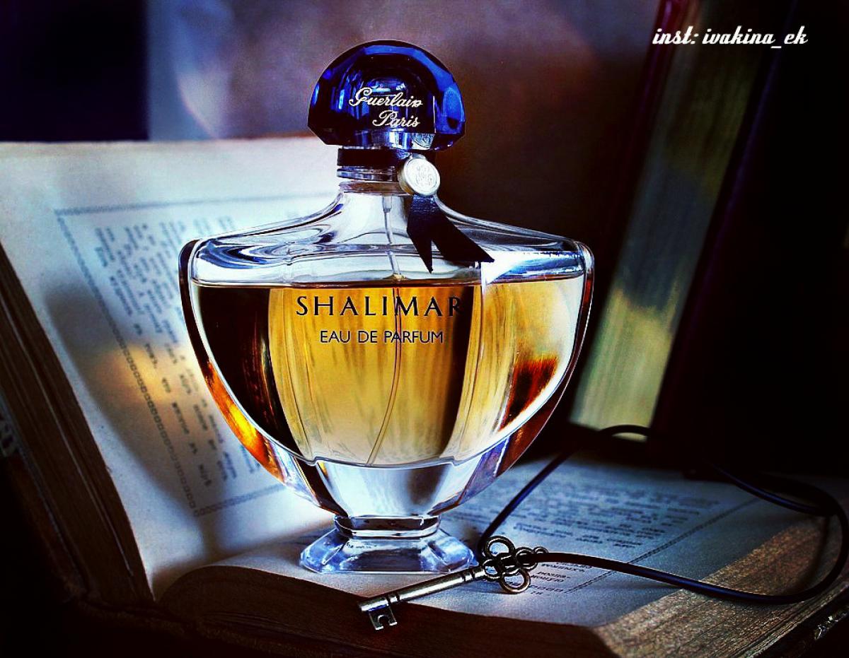 Shalimar Eau de Parfum Guerlain perfume - a fragrance for women 1990