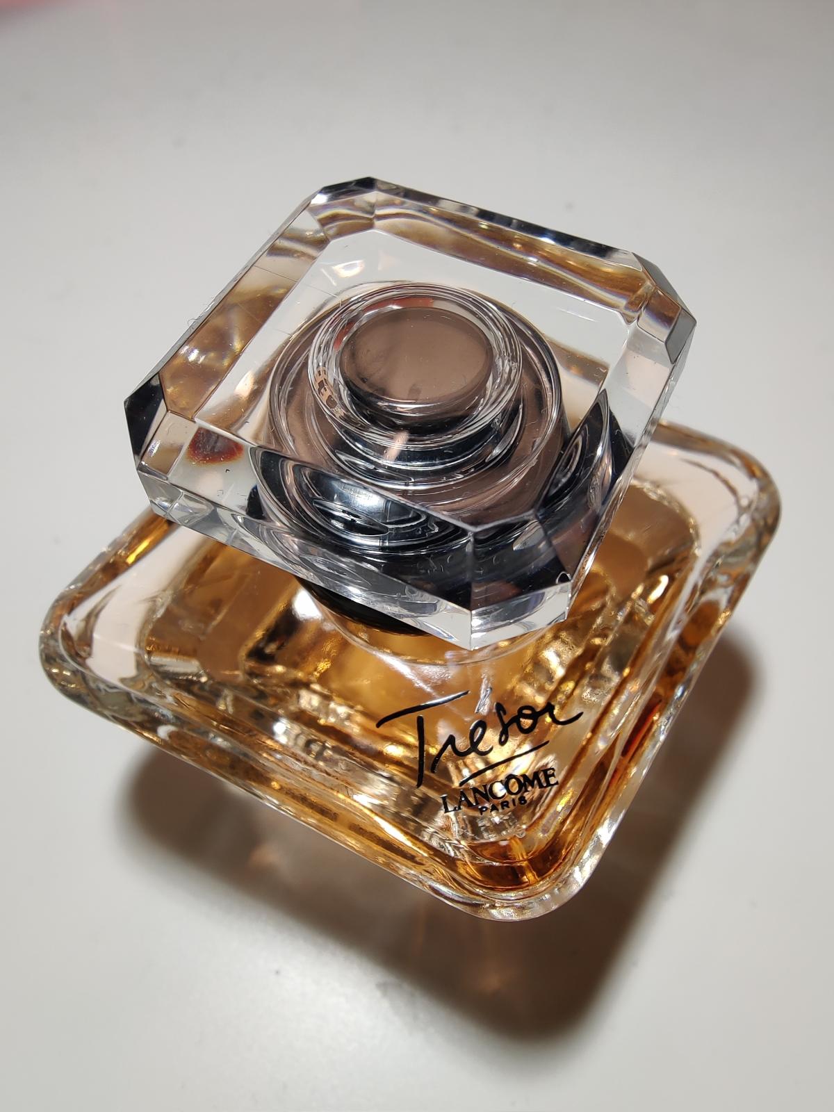 Trésor Lancôme perfume - a fragrance for women 1990