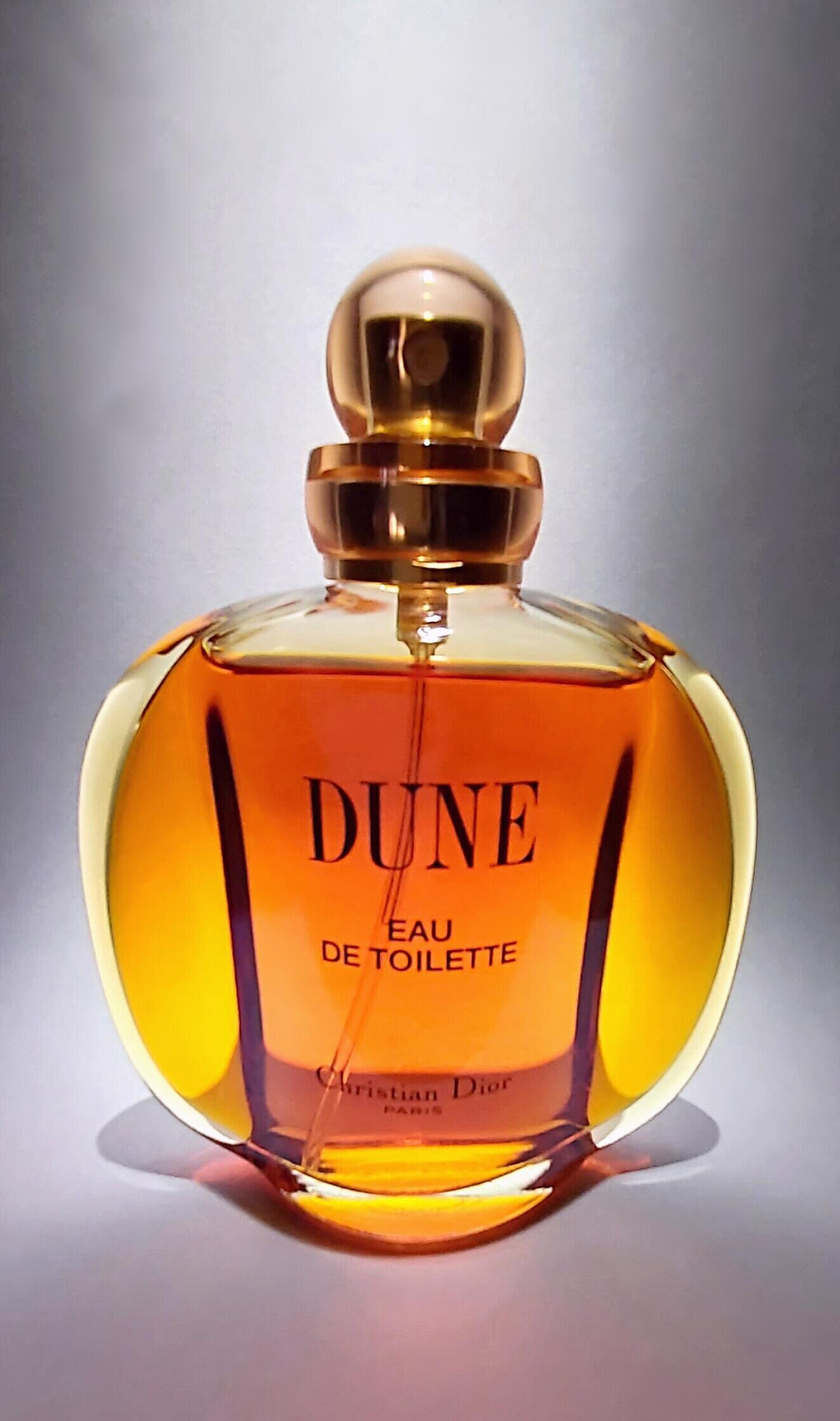 Dune (2026) Dior 香水 - 2026年の女性用 新着フレグランス