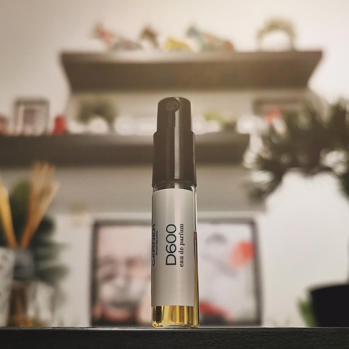 D600 Carner Barcelona perfume - a fragrance for women and men 2010