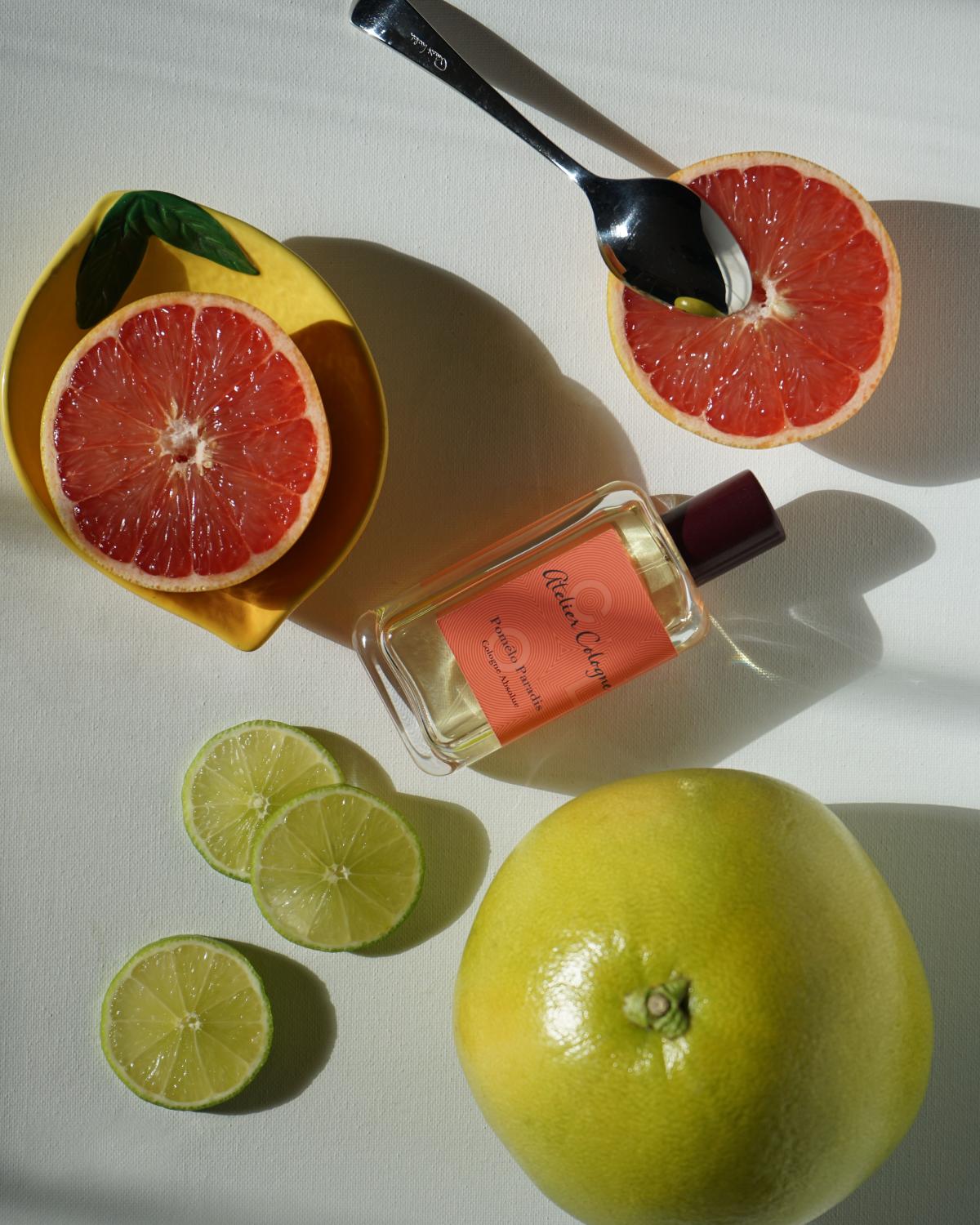 Pomelo Paradis Atelier Cologne perfume - a fragrance for women and men 2015