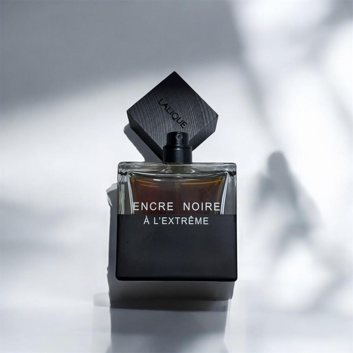 Encre Noire A L'Extreme Lalique Kolonjska voda - parfem za muškarce 2015