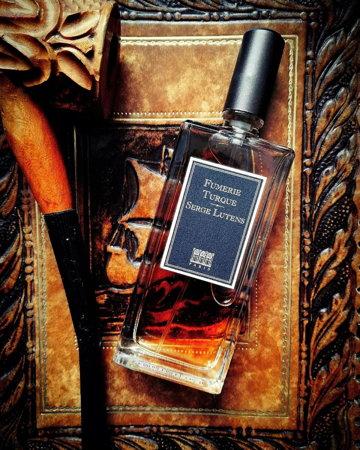 Fumerie Turque Serge Lutens - una fragranza unisex 2003
