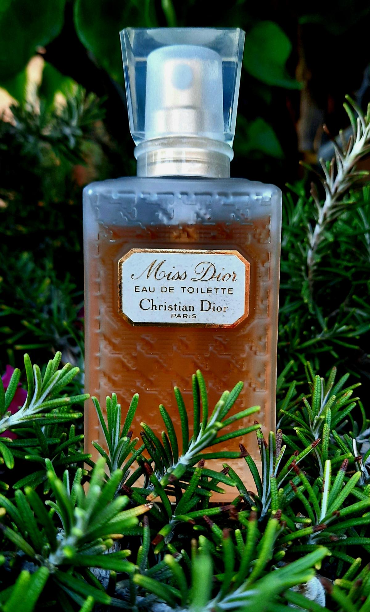 Miss Dior Christian Dior perfume - a fragrance for women 1947