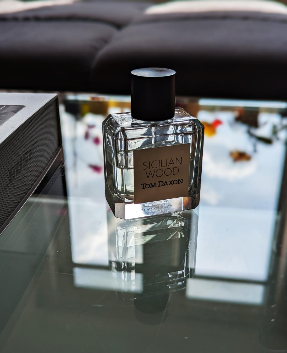 Sicilian Wood Tom Daxon perfume - a fragrance for women and men 2013