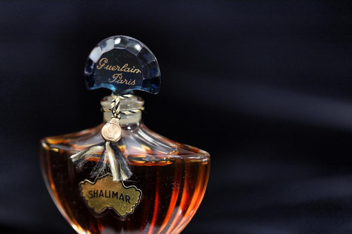 Shalimar Parfum Guerlain perfume - a fragrance for women 1925