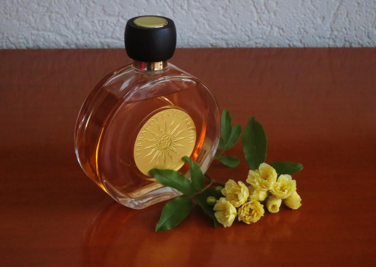 Terracotta Le Parfum Guerlain perfume a fragrance for women 2014